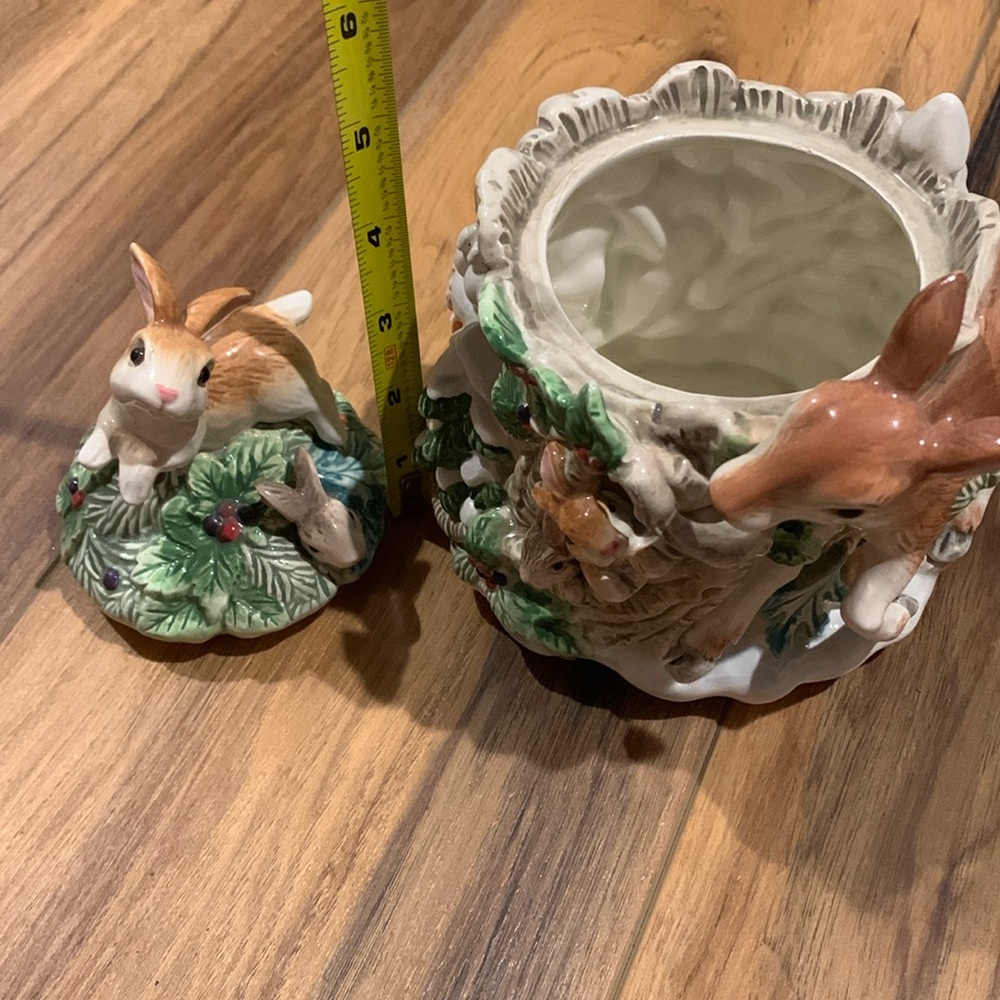 Fitz and Floyd Classics deer fawn and frolicking bunnies 7” container decor - Picture 5 of 14